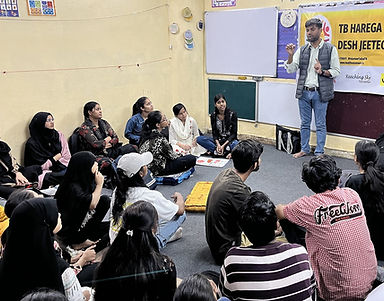 Health session by volunteer lead